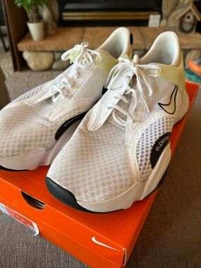 Nike Men’s Superrep Go 2 Mesh Training Sneakers, Size 14, CZ0604-100